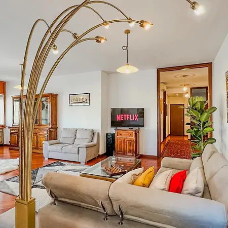 Lusso & Relax - 3 Camere, Jacuzzi, Parcheggio *