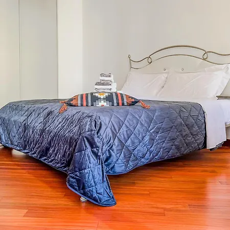 Daire Lusso & Relax - 3 Camere, Jacuzzi, Parcheggio