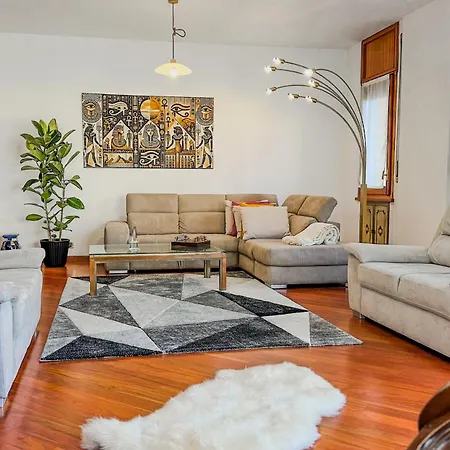 Lusso & Relax - 3 Camere, Jacuzzi, Parcheggio * Torino