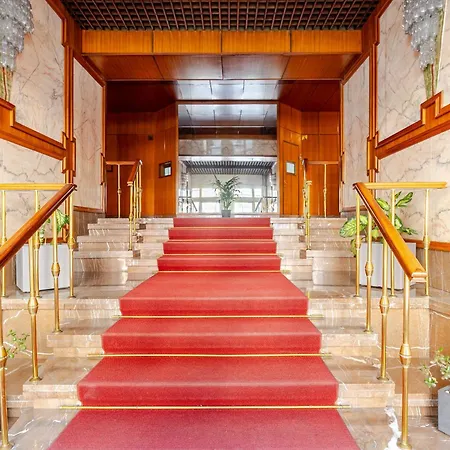 Lusso & Relax - 3 Camere, Jacuzzi, Parcheggio