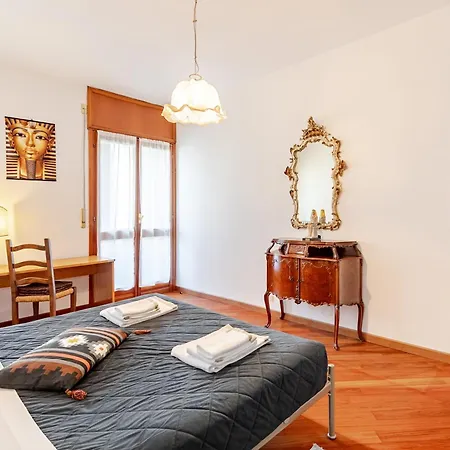 Del Faraone - Jacuzzi Privata E Parcheggio Apartamento