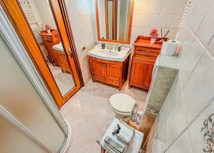 Lusso & Relax - 3 Camere, Jacuzzi, Parcheggio